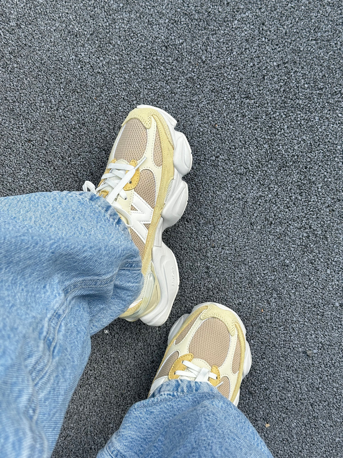 New Balance 9060R — Beige/Jaune