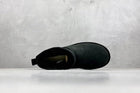 Ugg classic mini black boot