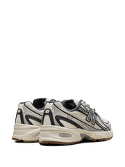 New Balance 740 White Silver