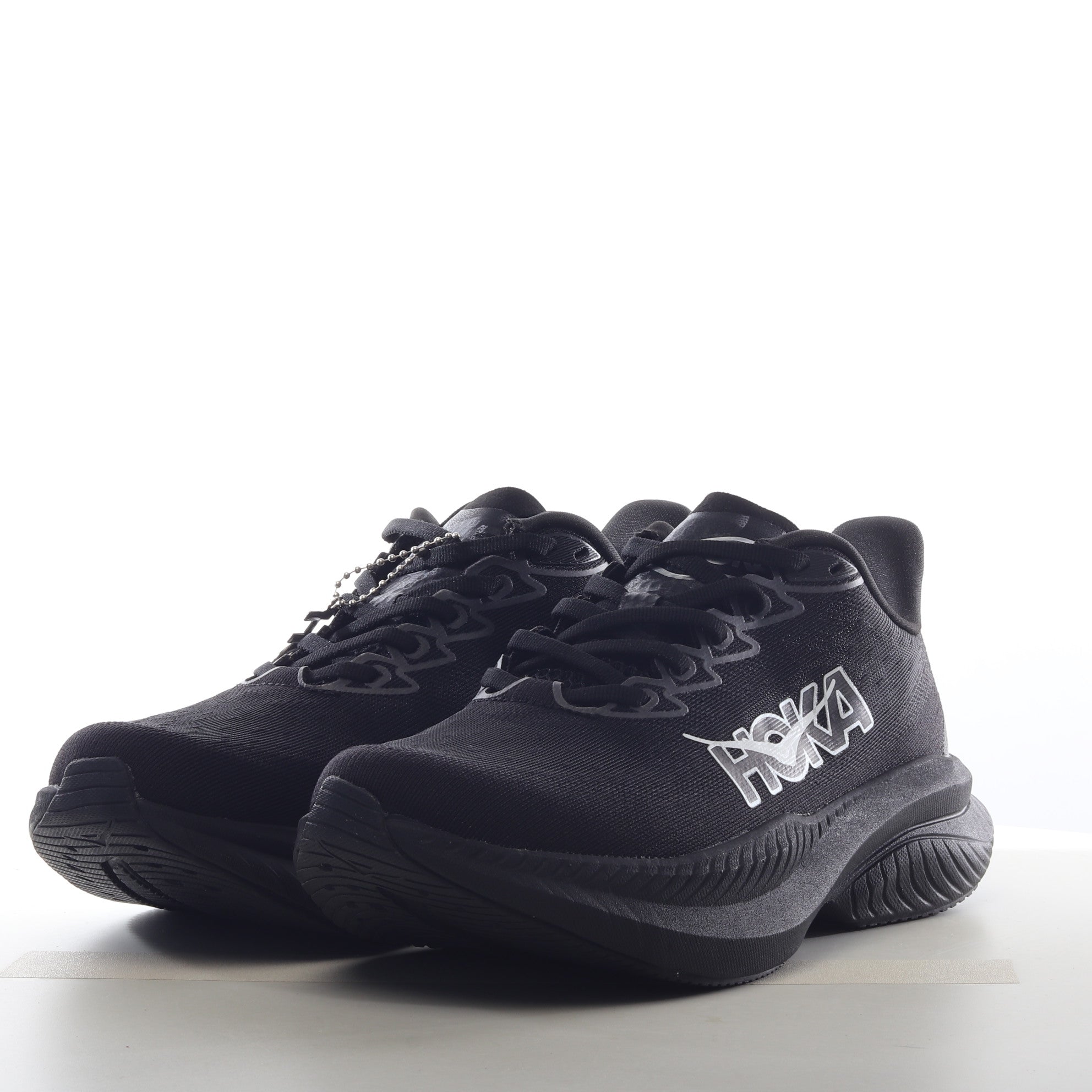 M HOKA M MACH 6