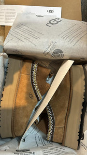 UGG LOW WAIST BOOT TAZZ 2025