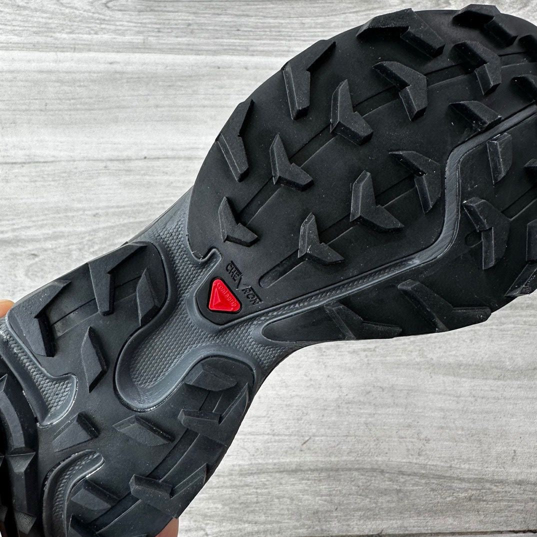 Salomon Black
