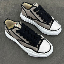 House Mihara Yasuhiro Peterson Og Sole Canvas Low Gray