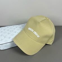 Miu miu cap
