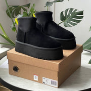 Boot Classic mini Dipper Black