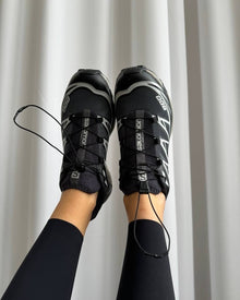 Salomon Black Gray