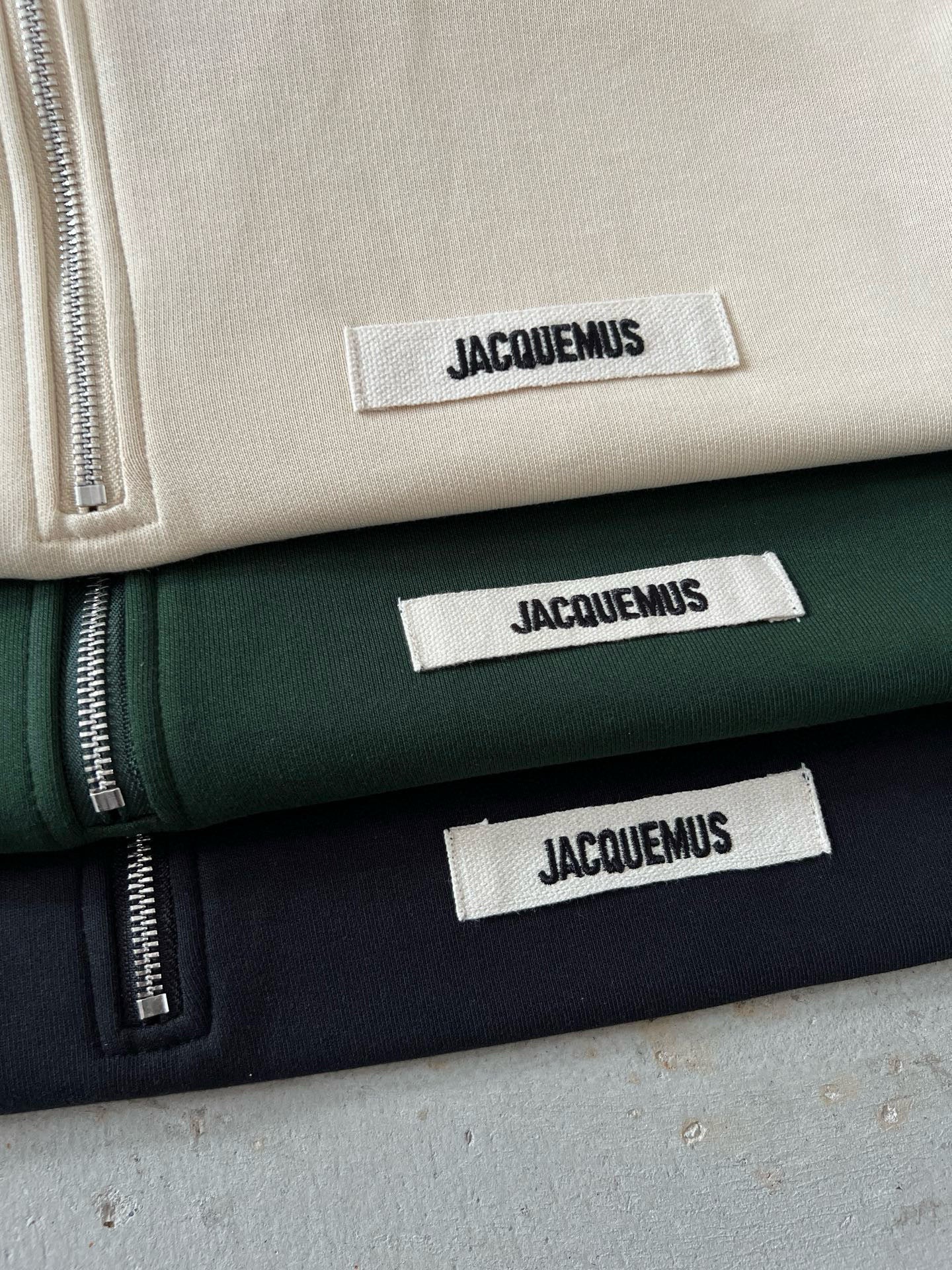 Jacquemus Pull Zippé Noir (vente privée)