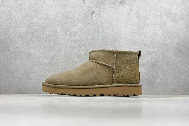 Ugg Classic Boot Mini Taupe