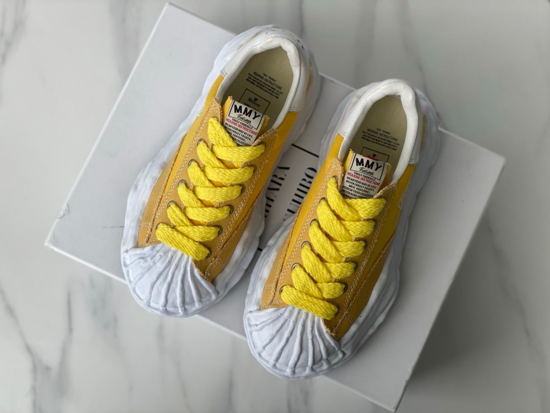 MMY YELLOW