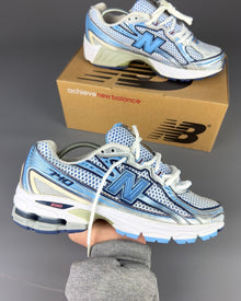 New balance 740
