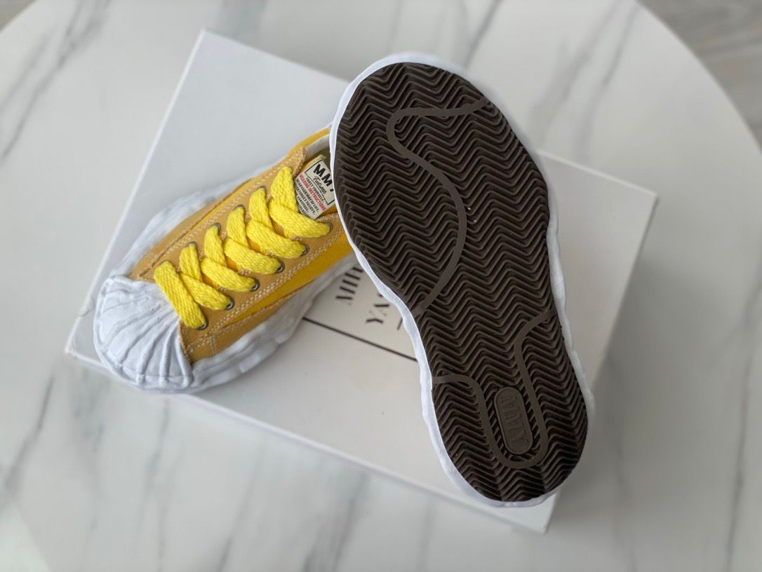 MMY YELLOW