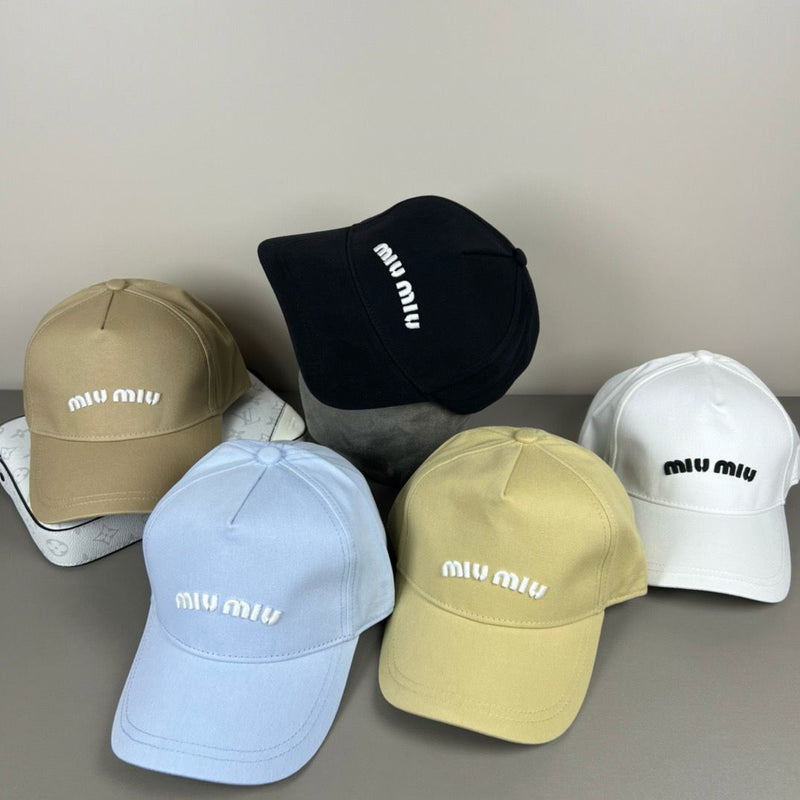 Miu miu cap