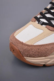 New Balance 530 Brown Tan