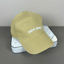Miu miu cap