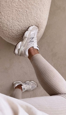 9060 New Balance signe léopard 2025