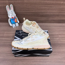 OFF-WHITE Be Right Back