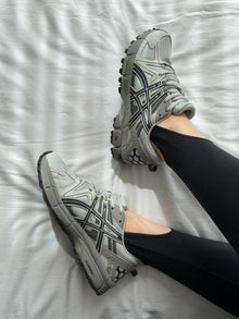 ASICS baskets October 2025