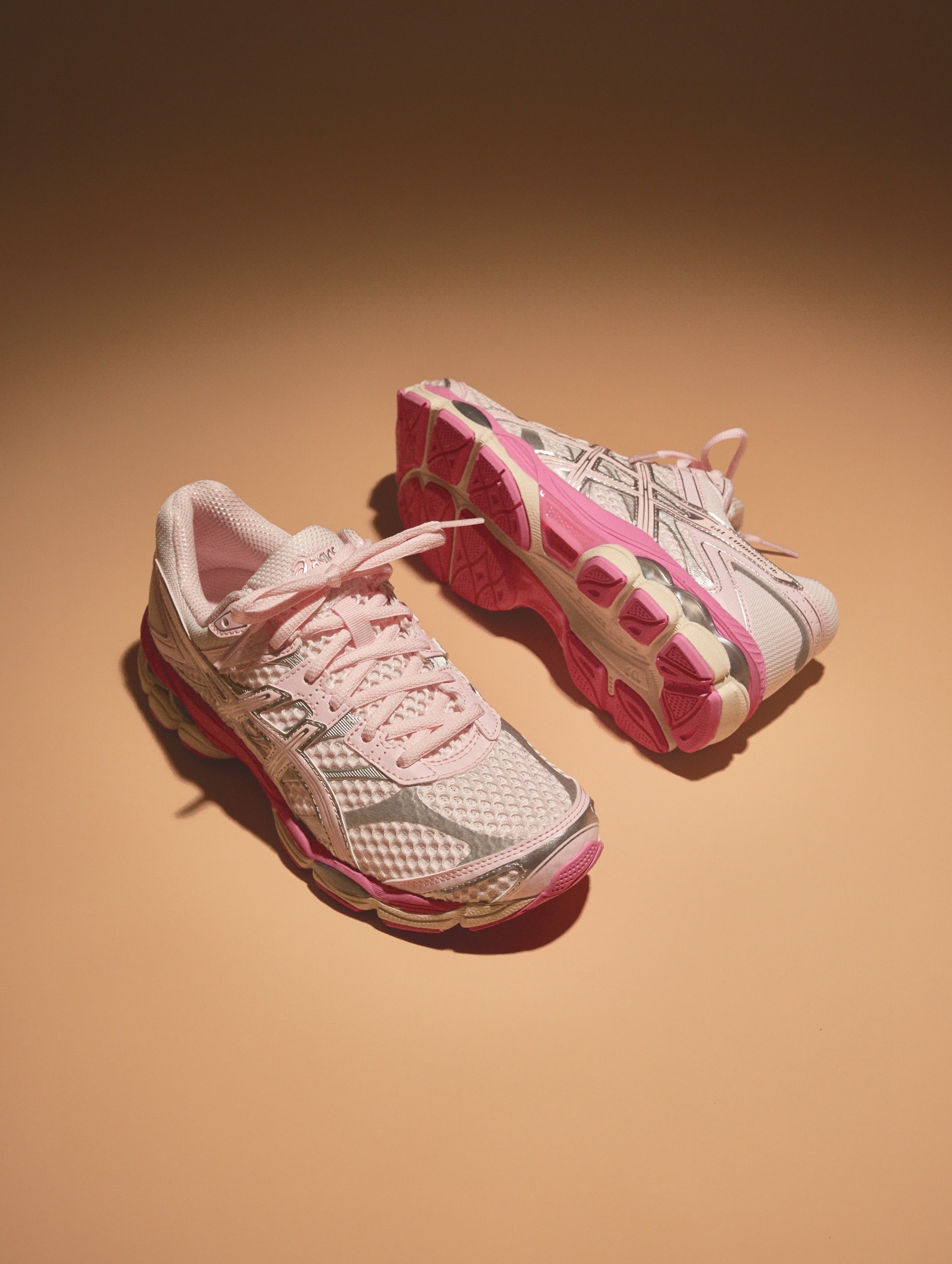 Asics Gel-Cumulus 16 — Rose