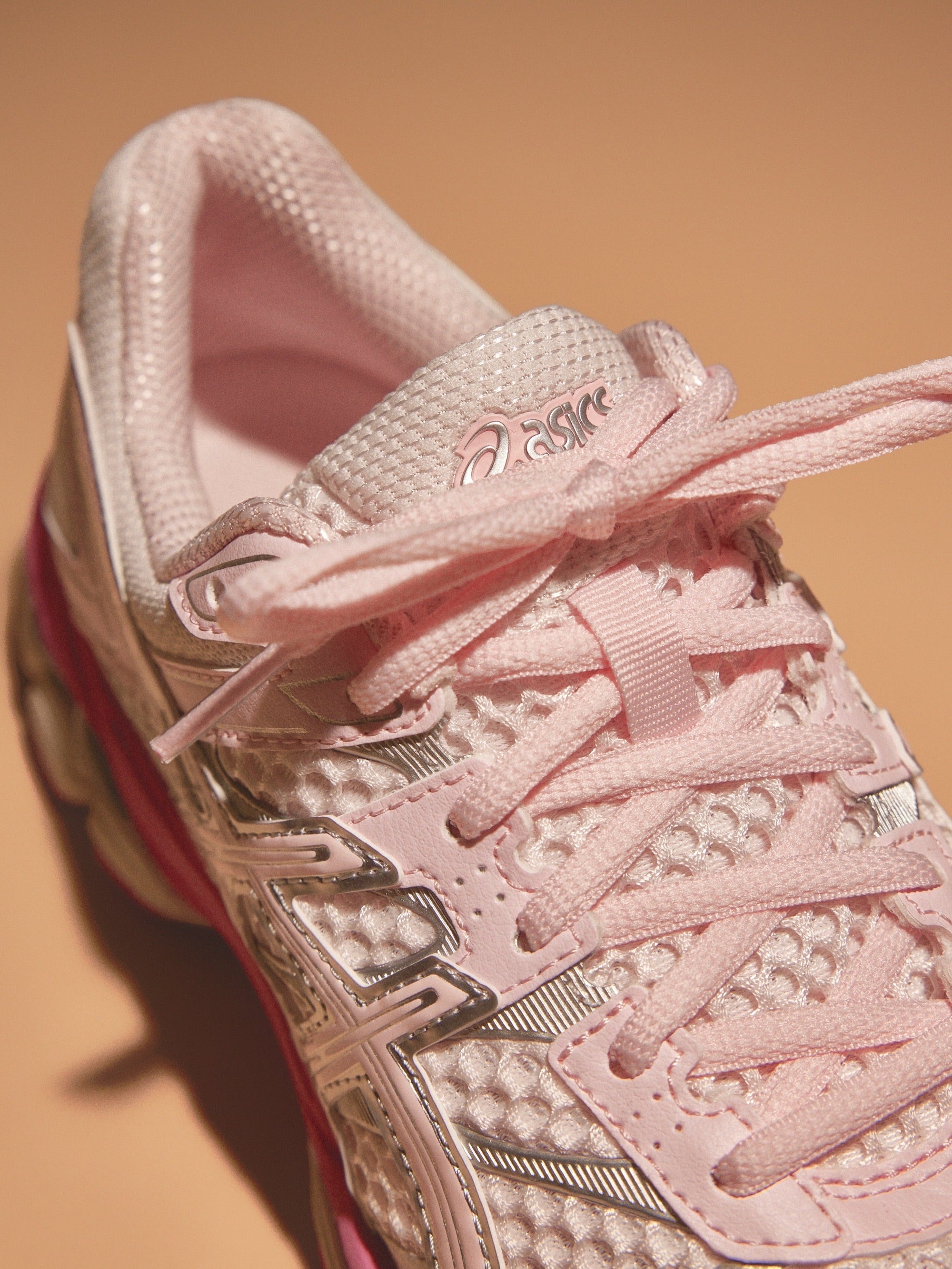 Asics Gel-Cumulus 16 — Rose