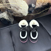 UGG Platform Black & Pink