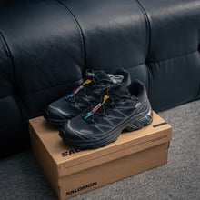 Salomon Black