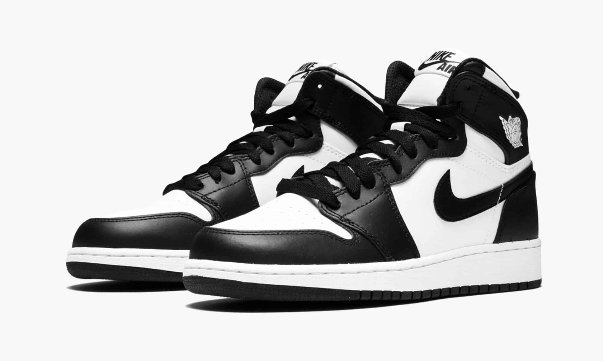 Air Jordan 1 Retro High 'Black White'