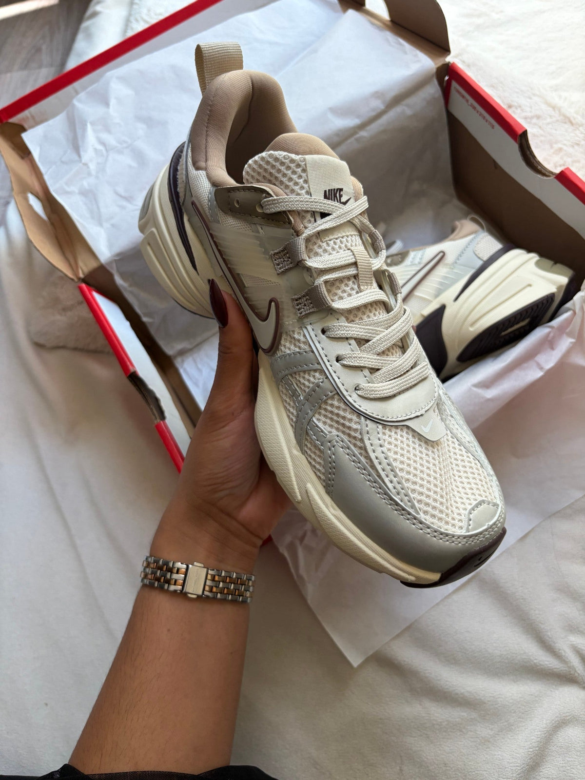 Nike V2K Run crème, vue de dessus
