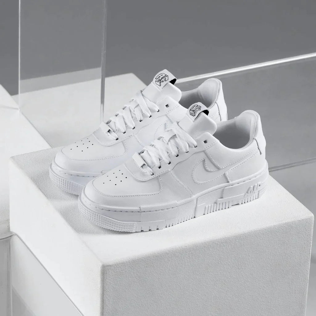 Air Force 1 Low Pixel White